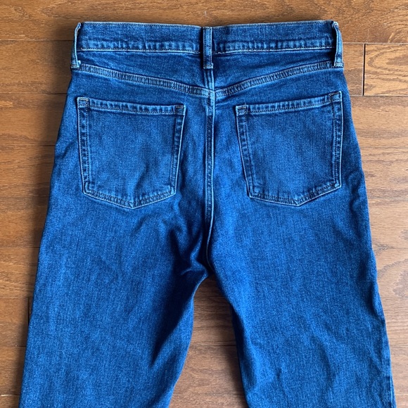 Old Navy Extra High Rise Sky-Hi Straight Jean Button Fly Blue Denim Size 8 - Picture 6 of 8